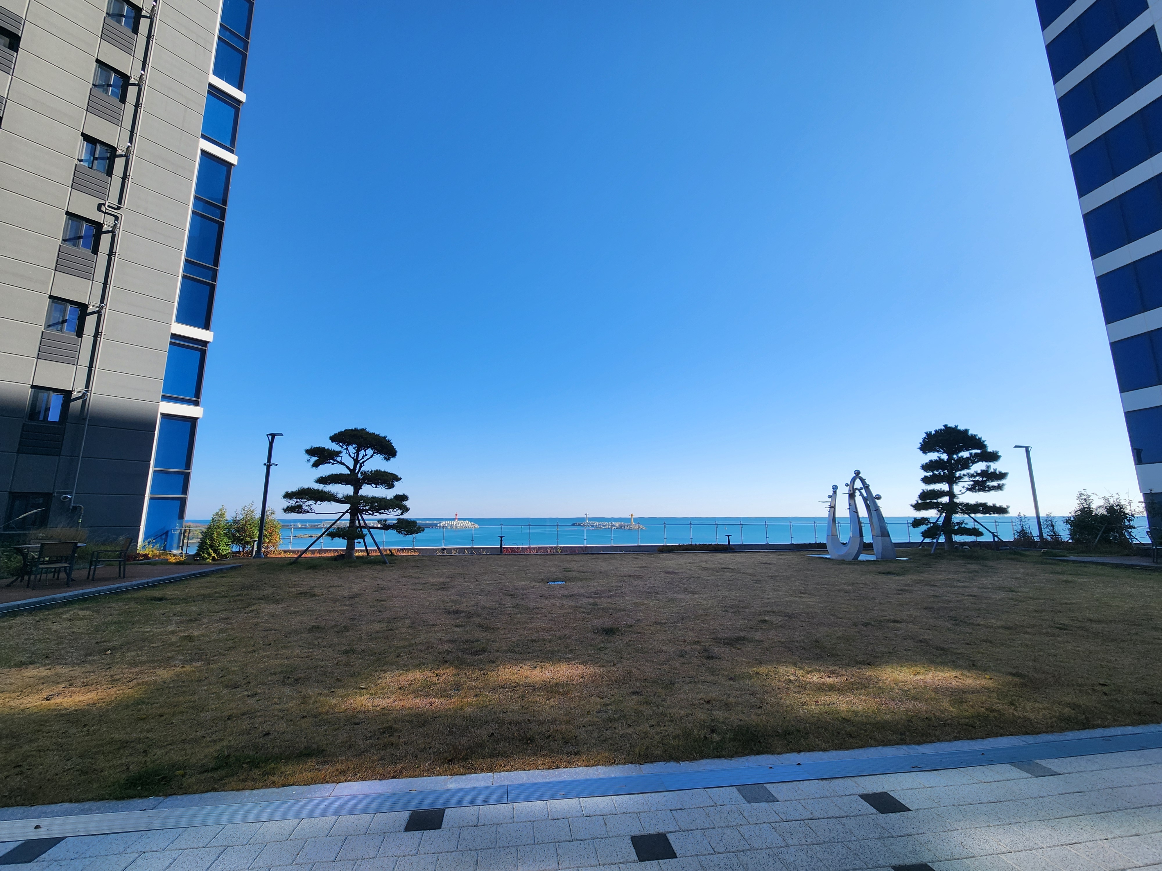 커뮤니티 공간과 오션뷰